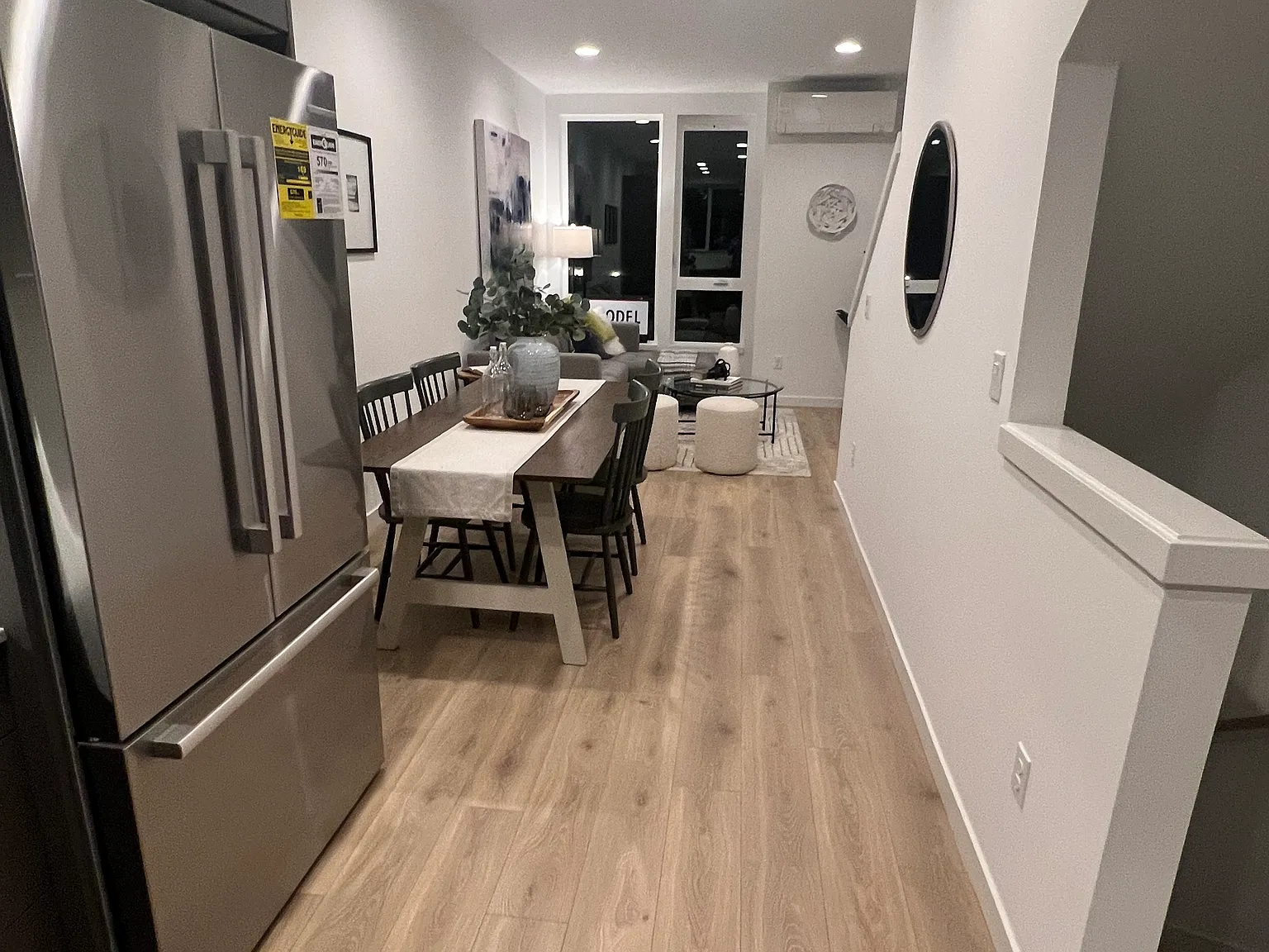 2 bed, 1200 sqft, $3,200 — Photo 3