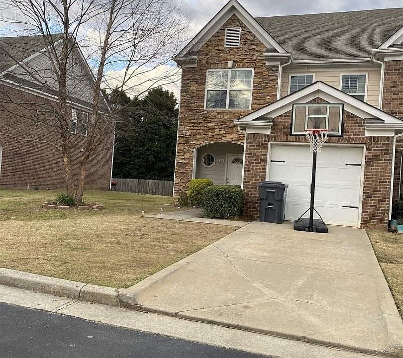 271 Village Dr, Loganville, GA 30052 Zillow