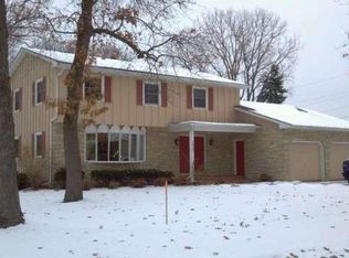 1035 Green Bay St, Onalaska, WI 54650