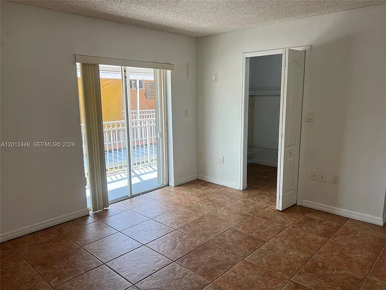 2425 W 76th St #207 — Photo 27