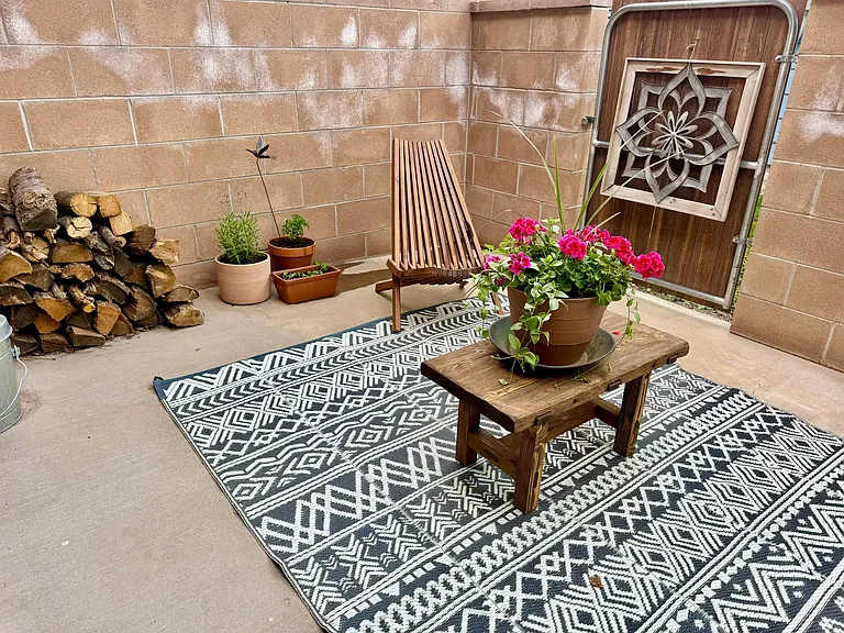 9 Granada Ct #18 — Photo 5