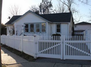 163 Graham Ave, Hempstead, NY 11550