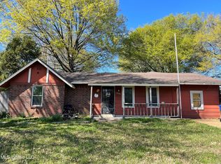 3530 Carroll Dr, Horn Lake, MS 38637