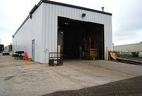 5th image of 3116 Marine Dr