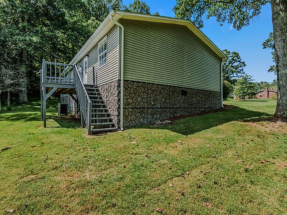 4th image of 1192 Millstone Rd