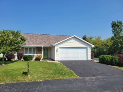 93 Queens Way, Fond Du Lac, WI, 54935