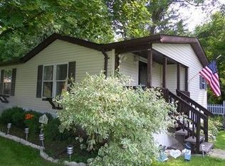 20 Clyde Lynch Dr, Port Allegany, PA 16743