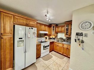 8901 S Hollybrook Blvd APT 304, Hollywood, FL 33025