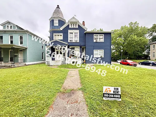1302 W Washington Blvd Photo 1