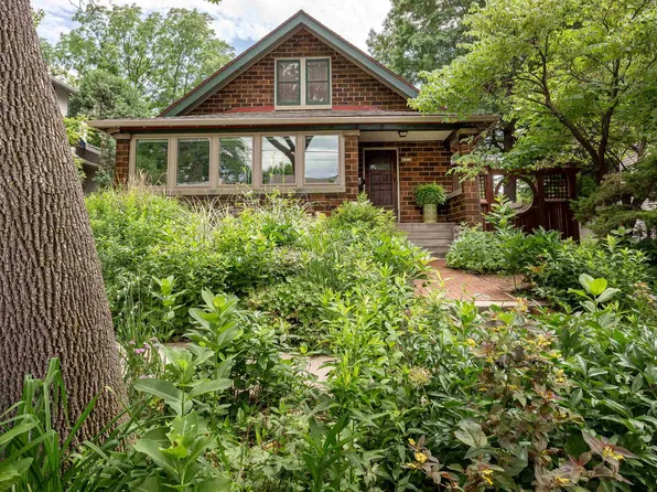 621 Emerson St, Madison, WI 53715