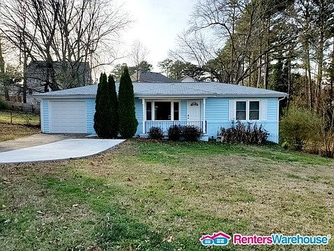 1st image of 3082 Biggern Ave SE