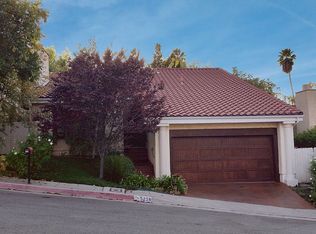 5259 Calderon Rd, Woodland Hills, CA 91364