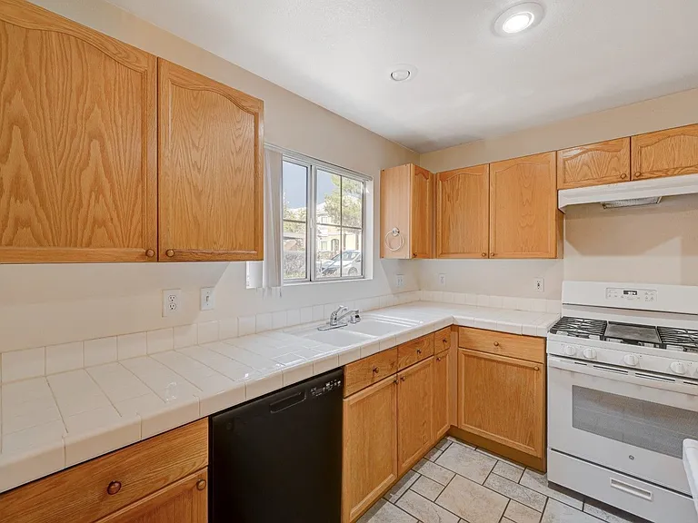 10553 Pine Pointe Ave #102 — Photo 13