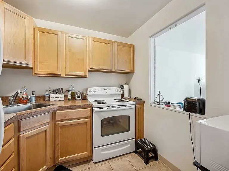 2650 N Lakeview Ave #1604 — Photo 6