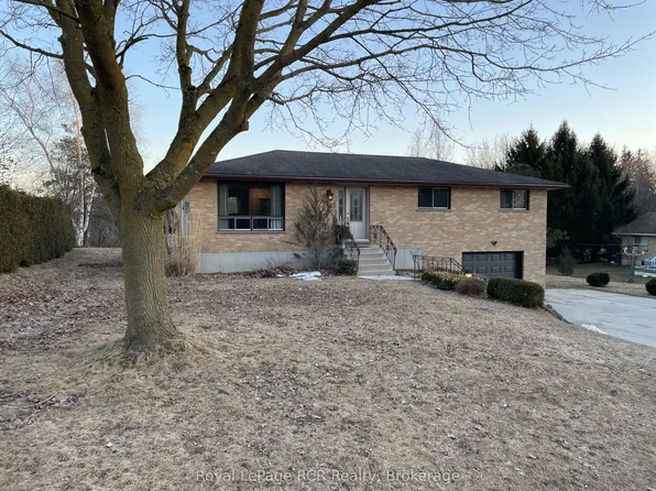 1003 Victoria St, West Grey, ON N0G 1C0