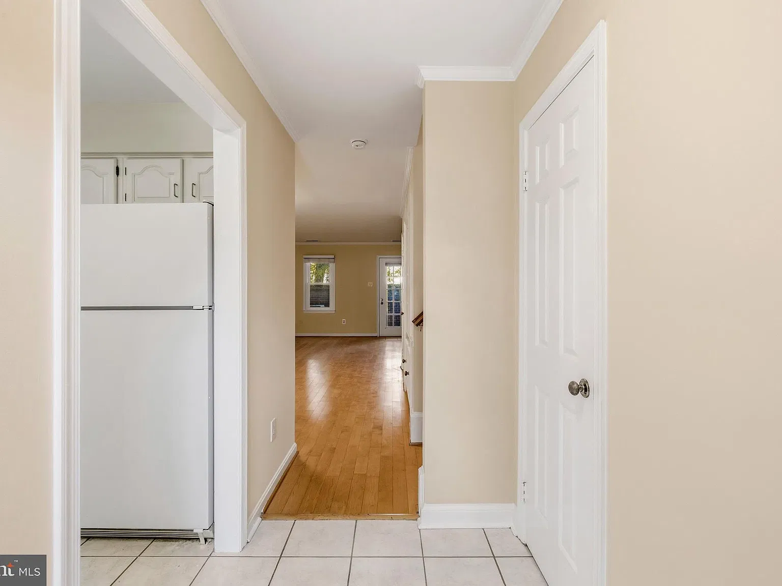 3 bed, 3.5 bath, 1530 sqft, $5,000 — Photo 4