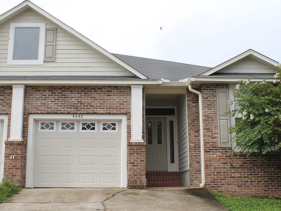 1st image of 5452 Hampton Hill Cir