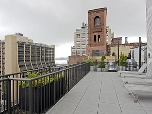 Sold by Citi Habitats | media 27