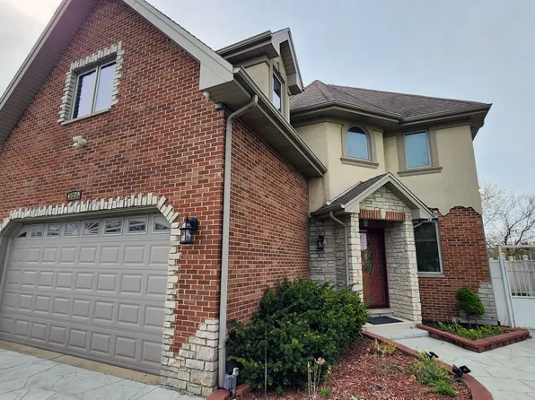 6509 W 82nd St, Burbank, IL 60459