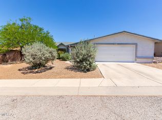9961 E Falcon Point Dr, Tucson, AZ 85730
