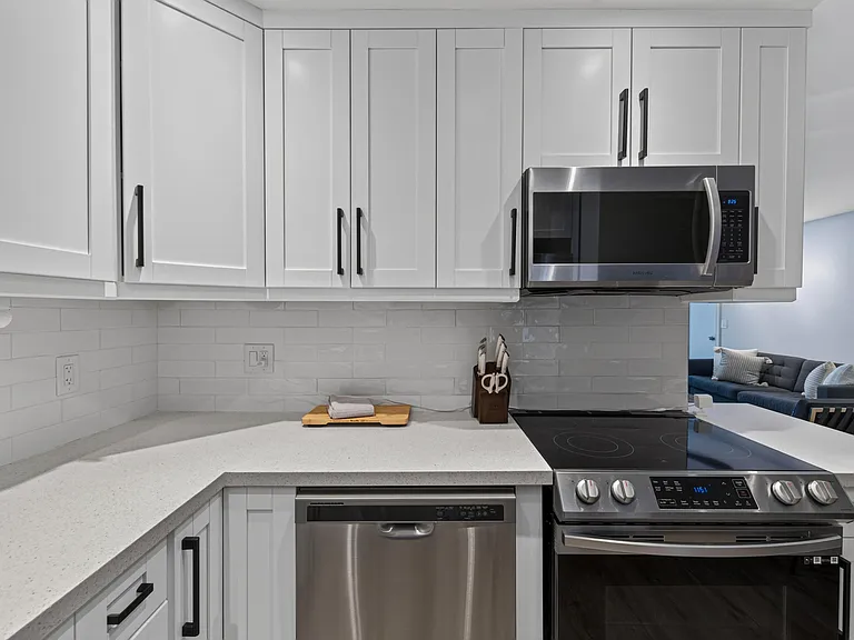 6515 Bay Club Dr #4 — Photo 26
