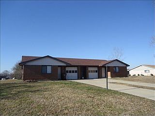 1st image of 2305 N Knoll Dr