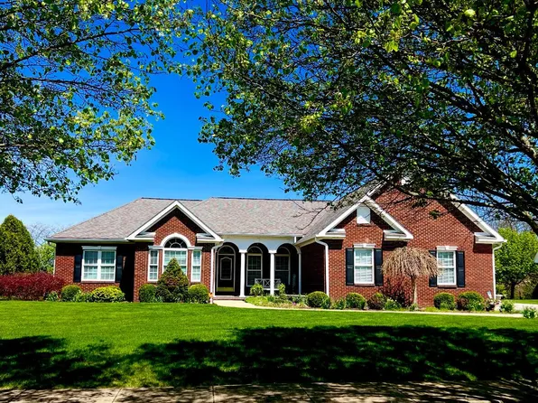 1566 Eagle Creek Dr S, Marion, OH 43302