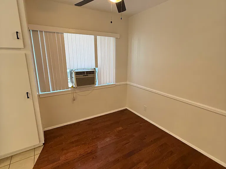 656 S Cochran Ave #8 — Photo 3