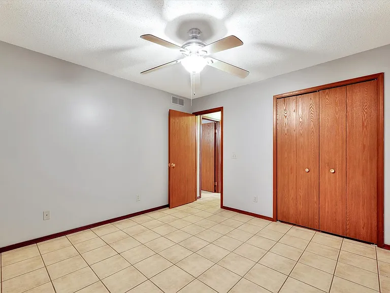 2611 Rachel Rd — Photo 14