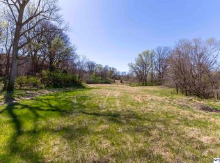 Ridgewood Dr, Bellevue, NE 68005