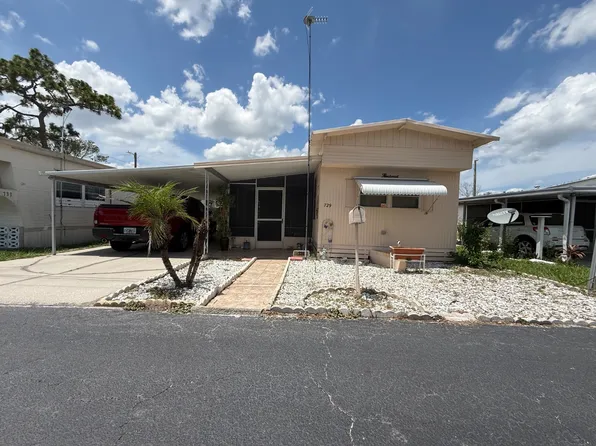 729 Jenny Wren Rd, Winter Haven, FL 33881