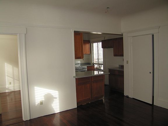 4th image of 4450 Geary Blvd