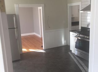 31 4th Ave, Lowell, MA 01854