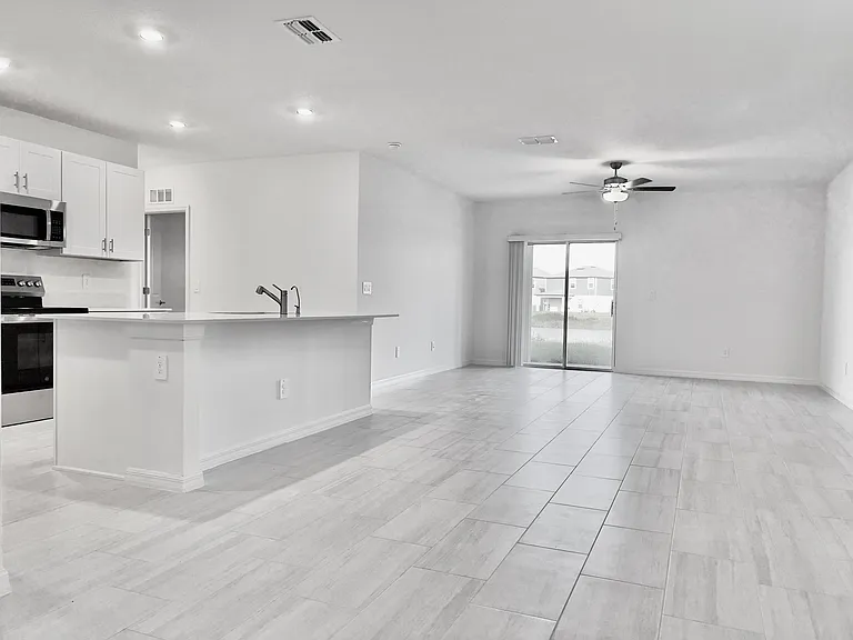 Open space layout, large kitchen, dining and Living room