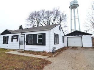 5 Louis Rd, Joliet, IL 60433