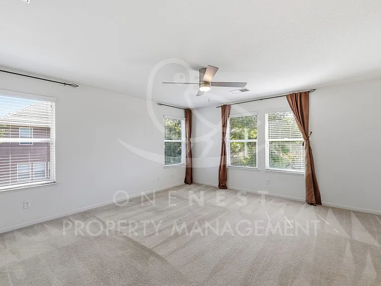 2708 Woodfield Way — Photo 21