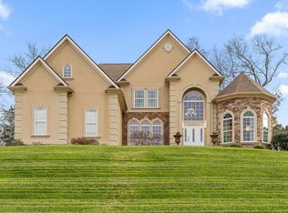 174 Lonesome Dove Ln, Ringgold, GA 30736