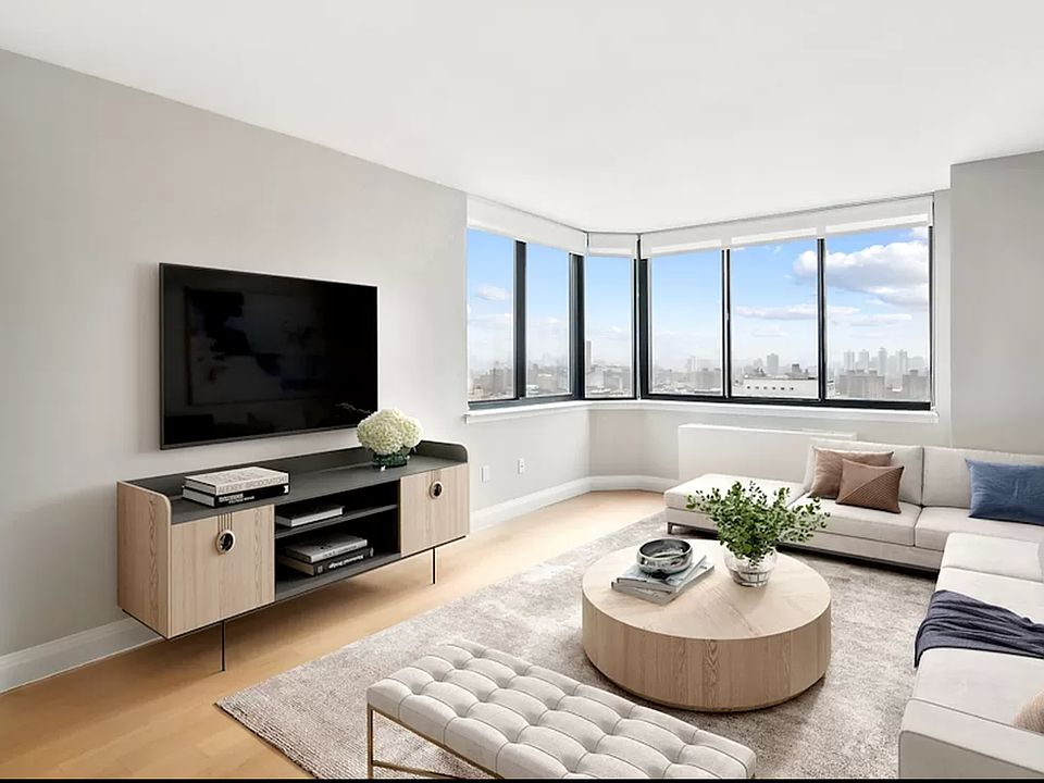 1st image of 145 4th Ave APT 16B