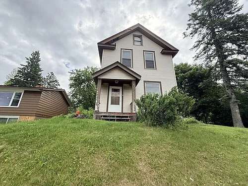 1204 Kenwood Ave Photo 1