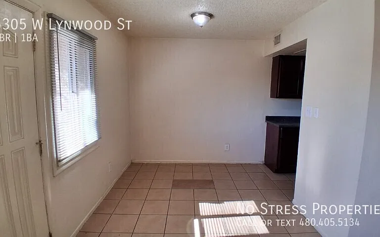 5305 W Lynwood St — Photo 11