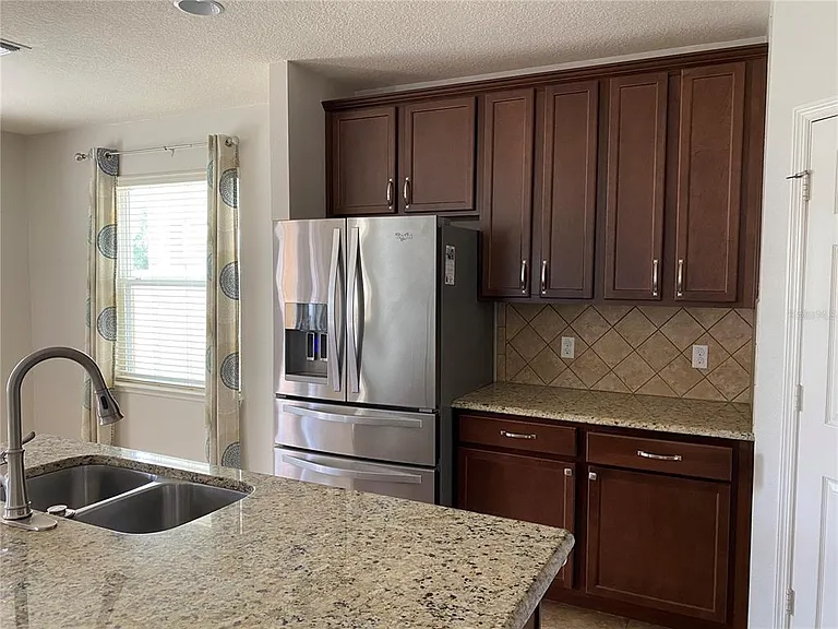2728 Monticello Way — Photo 8