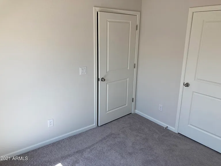 2356 N Sand Hills Ct — Photo 11