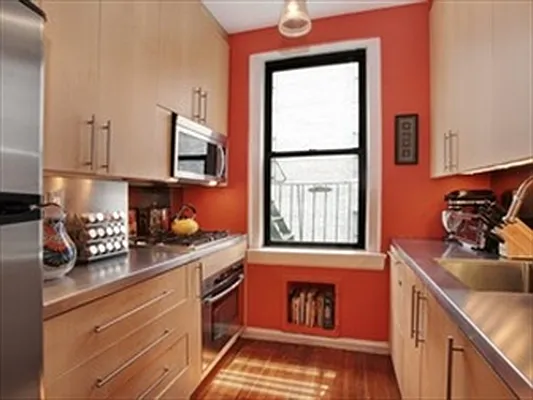 Sold by Citi Habitats | media 19