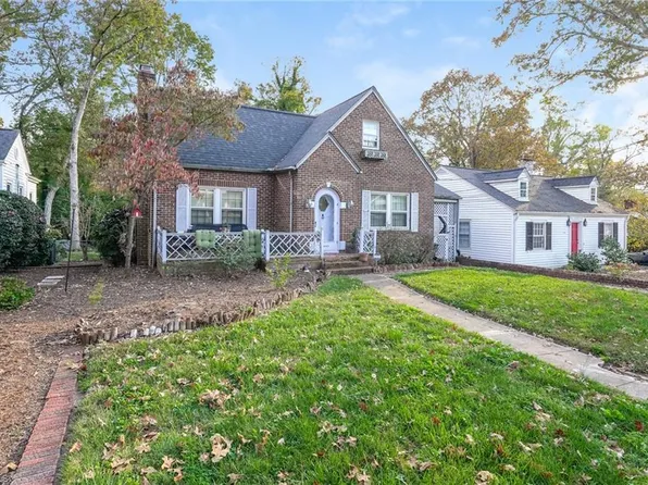 405 Spring St, Thomasville, NC 27360