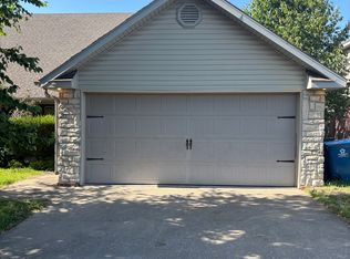 3004 SW Windrift Ave #1, Bentonville, AR 72713