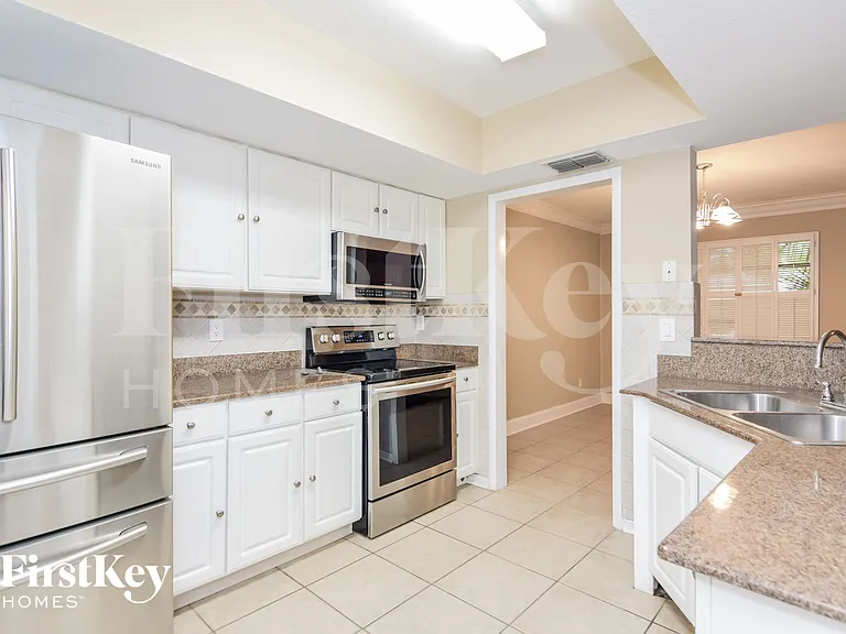 8006 La Serena Dr — Photo 9