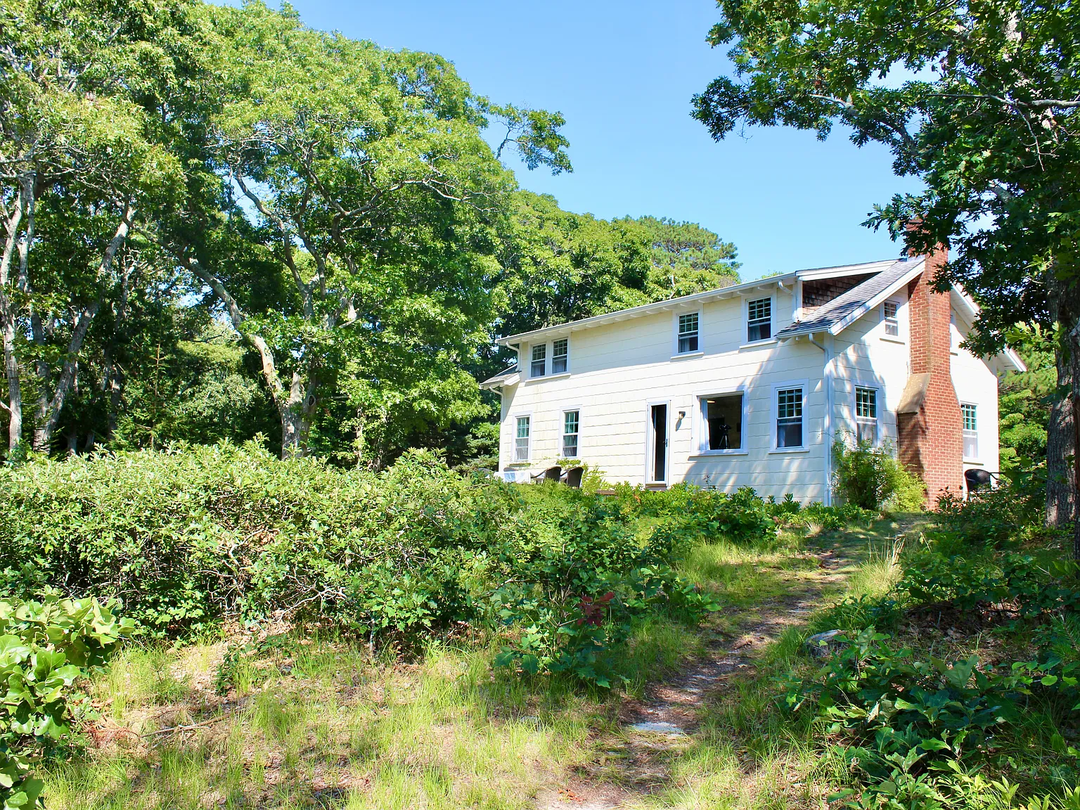 4 bed, 1520 sqft, $6,500 — Photo 2