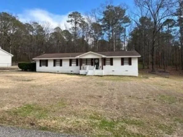 212 8th St N, Pell City, AL 35125