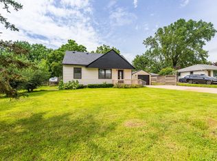 2454 Long Lake Rd, New Brighton, MN 55112