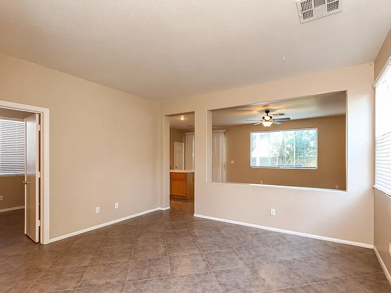 2422 Predera Ave — Photo 2
